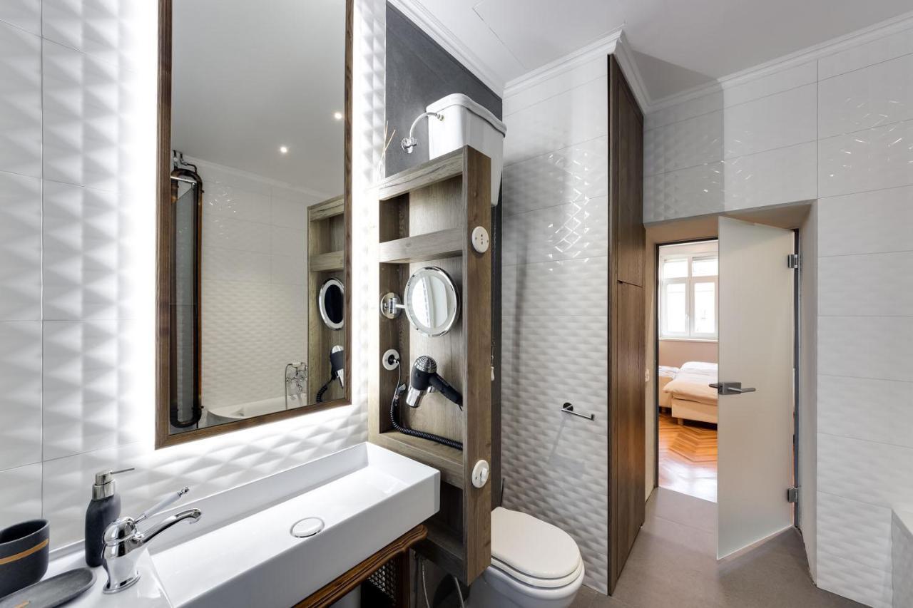 Marta Studios & Rooms Любляна Екстер'єр фото