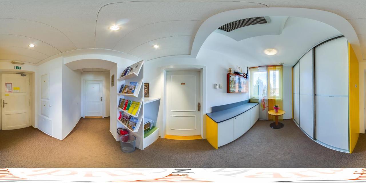 Marta Studios & Rooms Любляна Екстер'єр фото