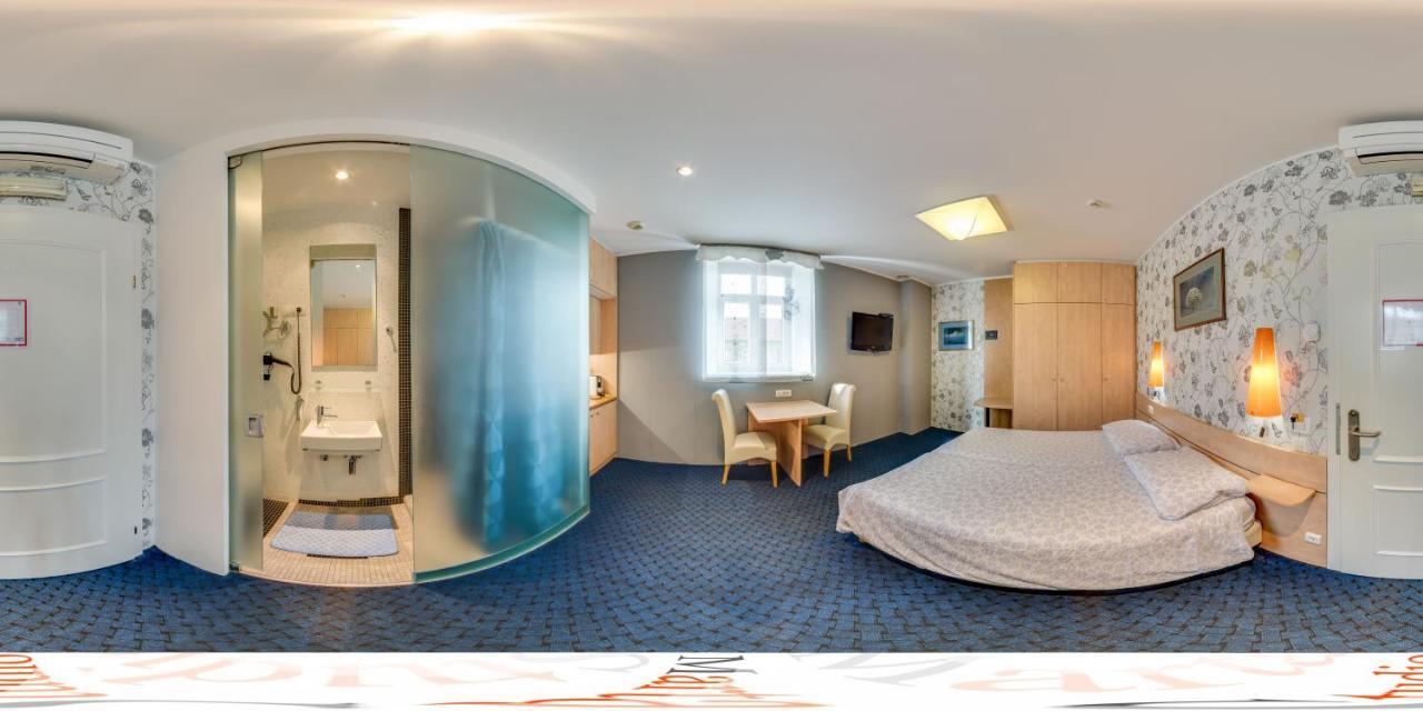 Marta Studios & Rooms Любляна Екстер'єр фото