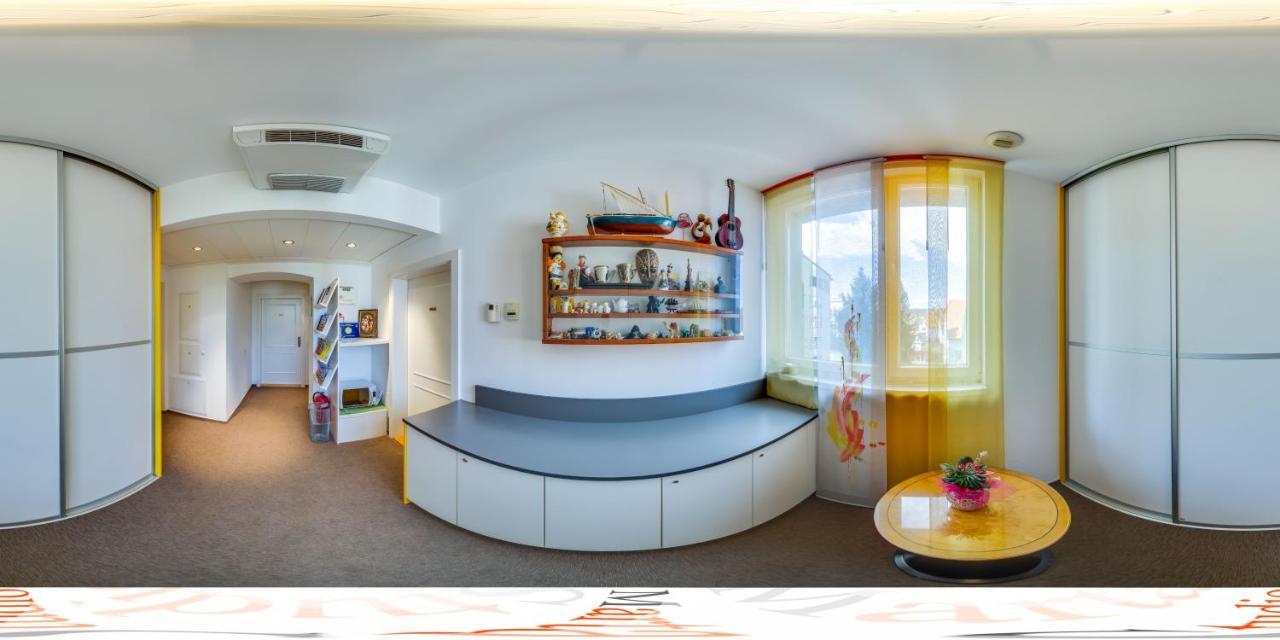 Marta Studios & Rooms Любляна Екстер'єр фото