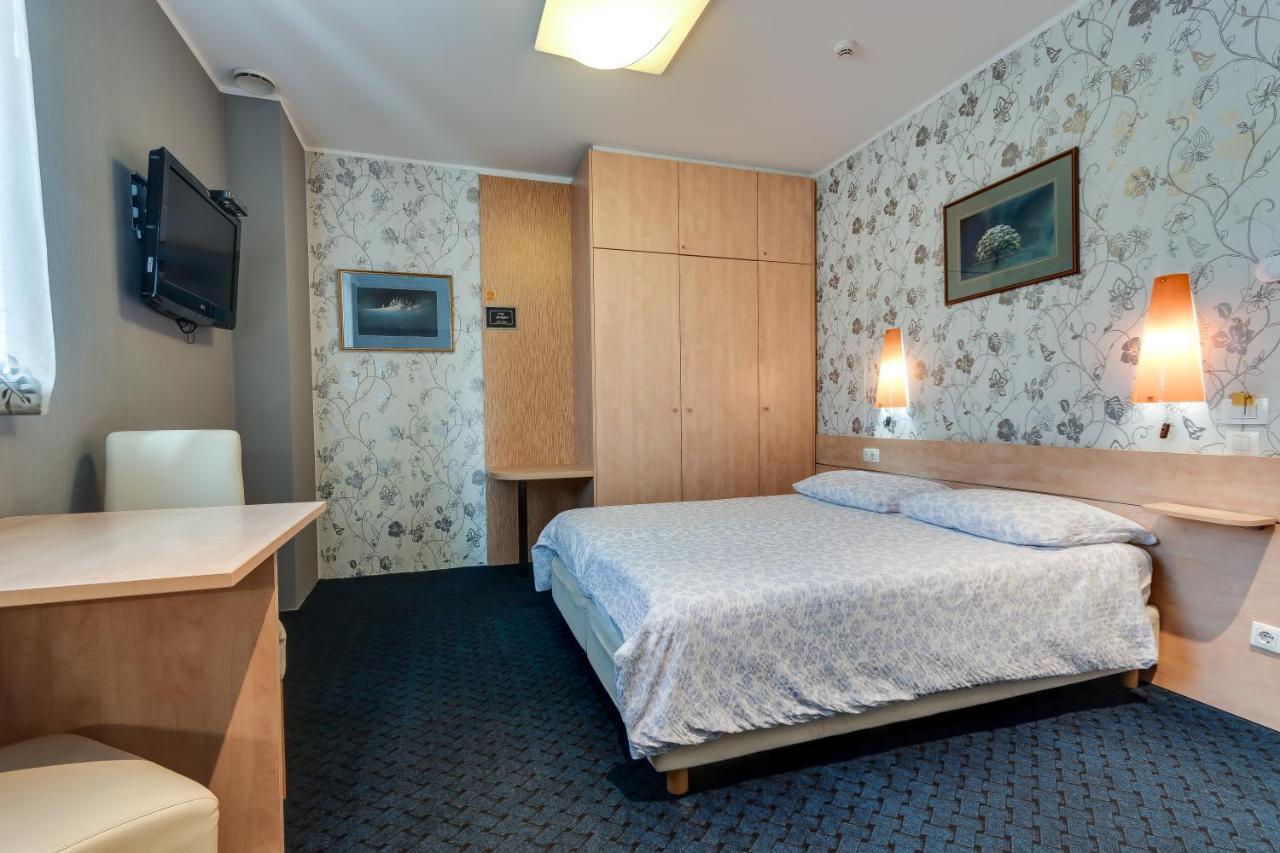 Marta Studios & Rooms Любляна Екстер'єр фото